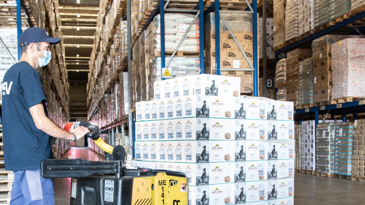 almo nature servizio logistico trasporto